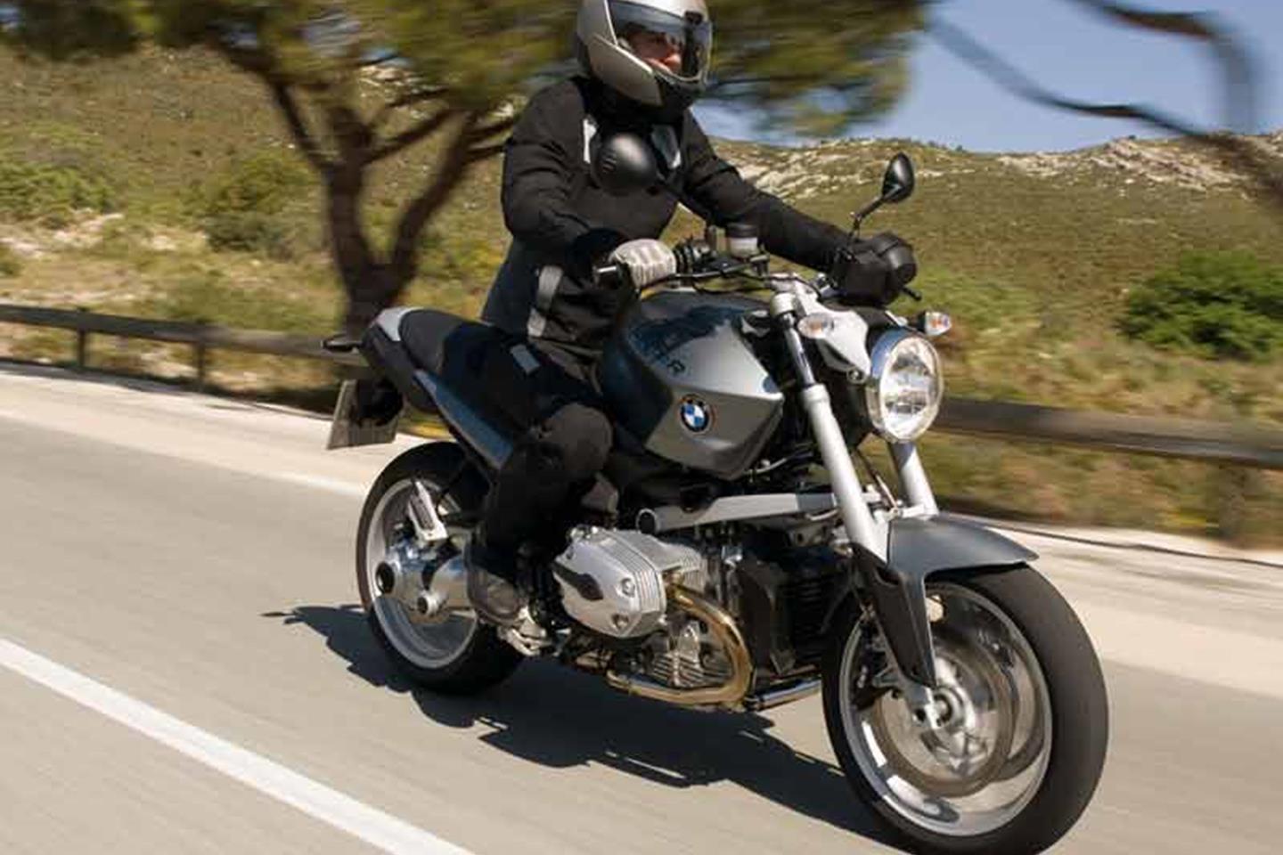 Bmw r1200r online 2010