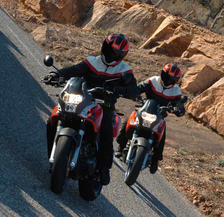 Aprilia Pegaso motorcycle review - Riding