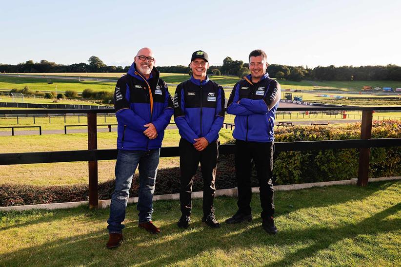 Kyle Ryde with OMG Racing UK owner Alan Gardner and team manager Paul Curran