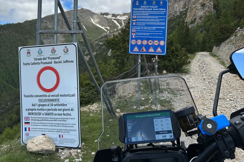 Exploring off-road in Europe with the Garmin Zumo XT2