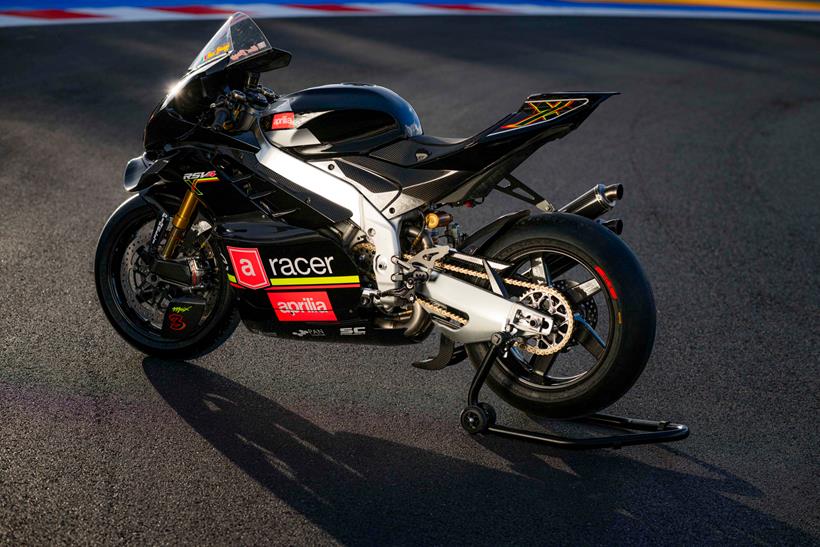 Aprilia RSV4 X ex3ma rear three quarters