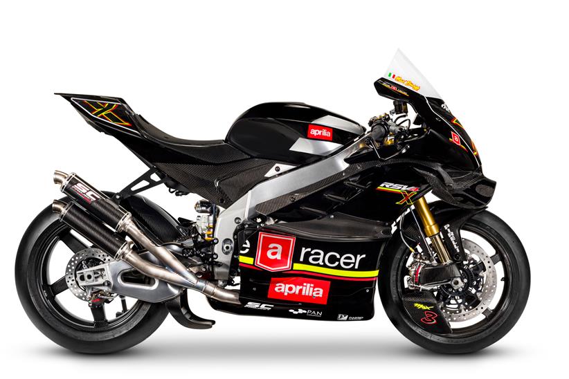 Aprilia RSV4 X ex3ma side studio image