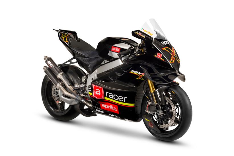 Aprilia RSV4 X ex3ma front three quarters