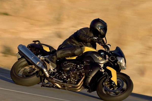 BMW K1200R motorcycle review - Riding