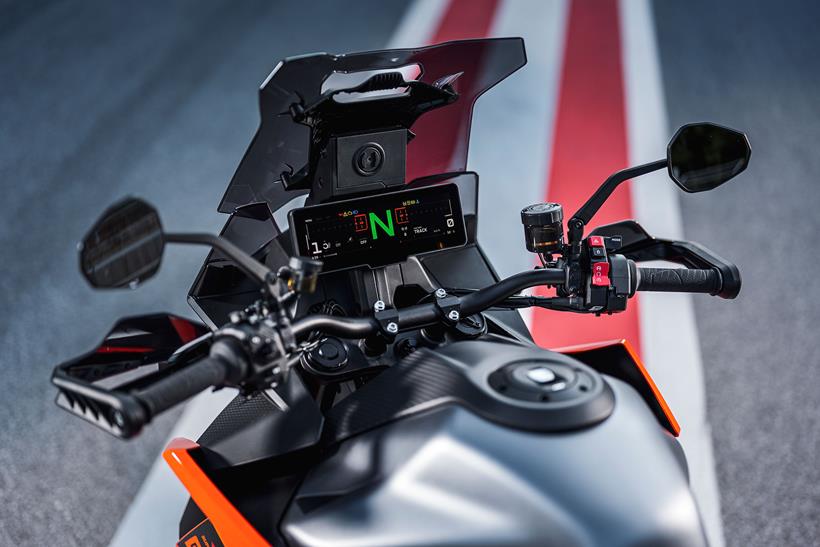 KTM H88 TFT dash