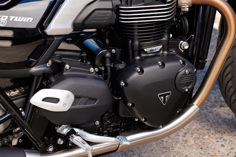 2025 Triumph Speed Twin 900 engine