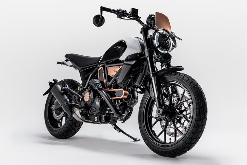 Ducati Scrambler 10° Anniversario Rizoma Edition front three quarters