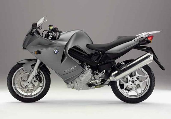 BMW F800S (2006-2010) Review | Speed, Specs & Prices