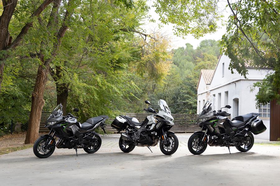 2025-on Kawasaki Versys 1100 SE colour options