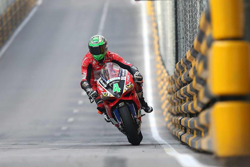 Glenn Irwin at the 2017 Macau Grand Prix with PBM Ducati.