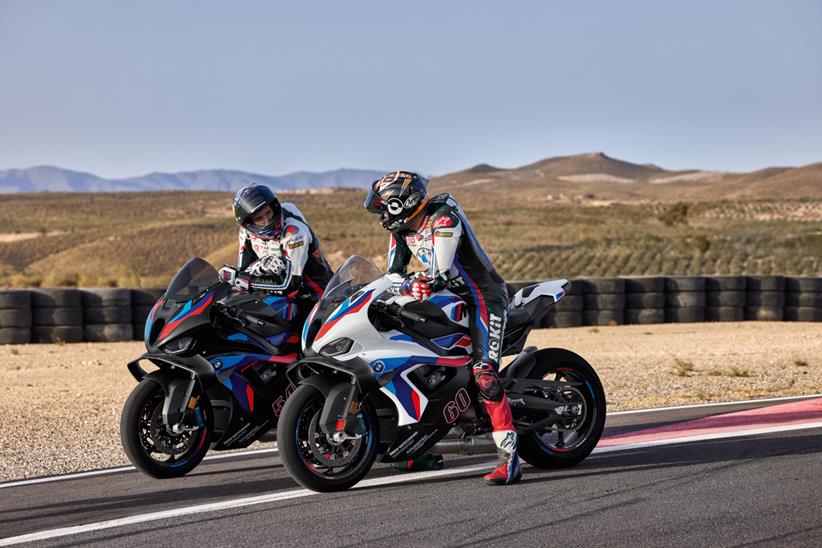 BMW S1000RR and M1000RR static