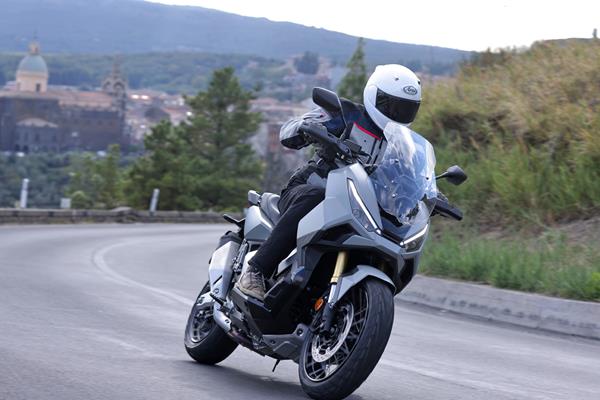 2025-on Honda X-ADV 750 touring the country roads