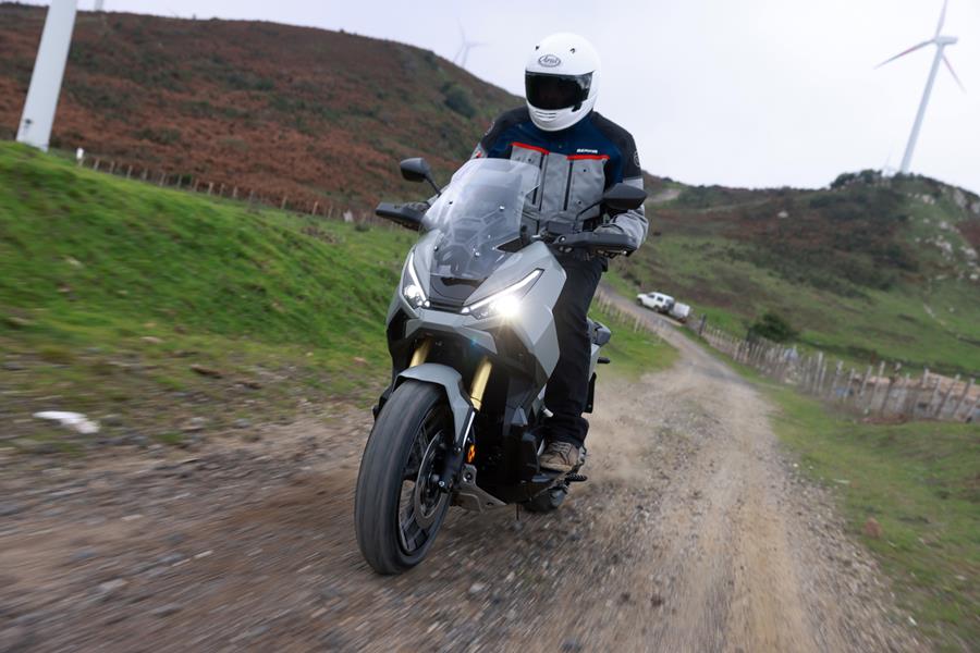 2025-on Honda X-ADV 750 off road