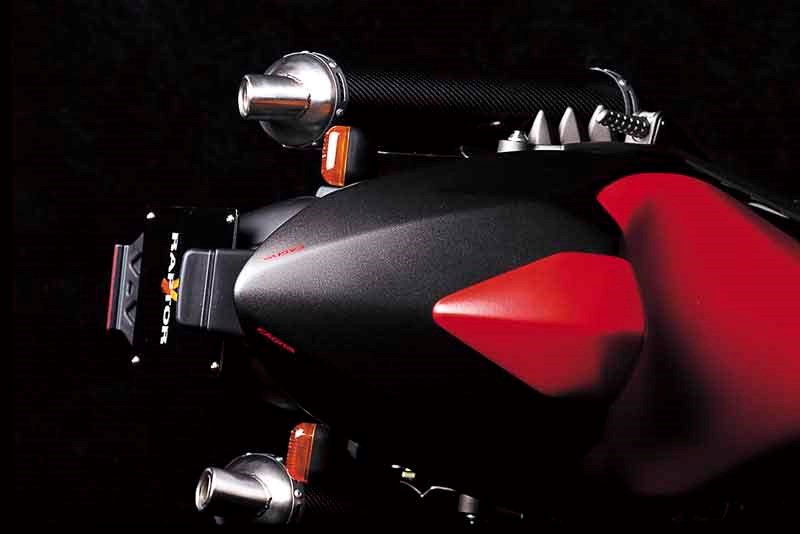 Cagiva Raptor 1000 Review, Specs – IAHPB