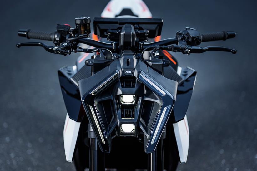 KTM 990 Duke R front headlight