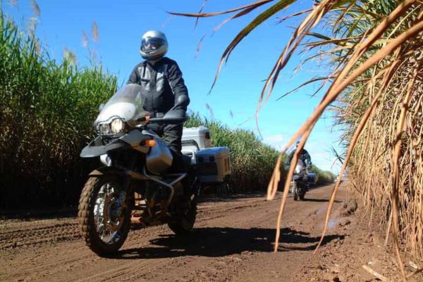 BMW R1150GS Adventure motorcycle review - Riding