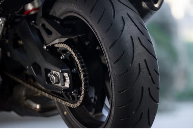 Bridgestone Battlax T33 rear touring tyre