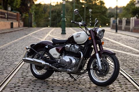 A right royal retro! Royal Enfield launch charming twin-cylinder Classic 650 retro naked