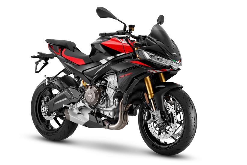 Aprilia Tuono 660 Factory front three-quarters