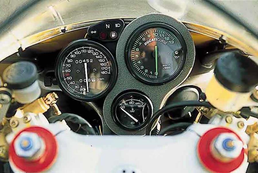 Ducati 748 clocks