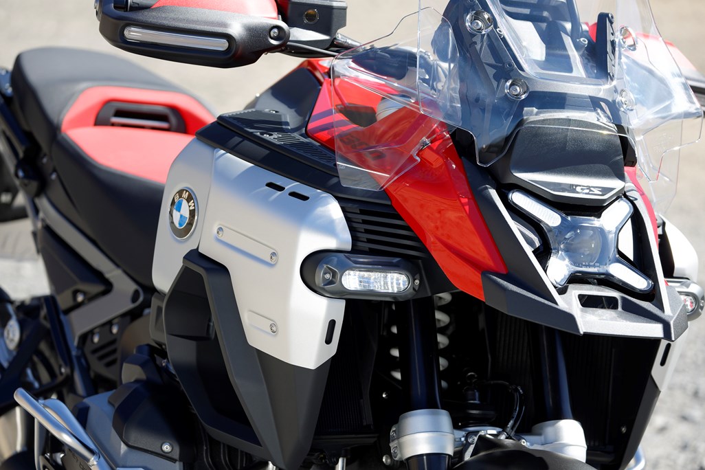 2024-on BMW R1300GS Adventure ASA Review | Sublime tech!