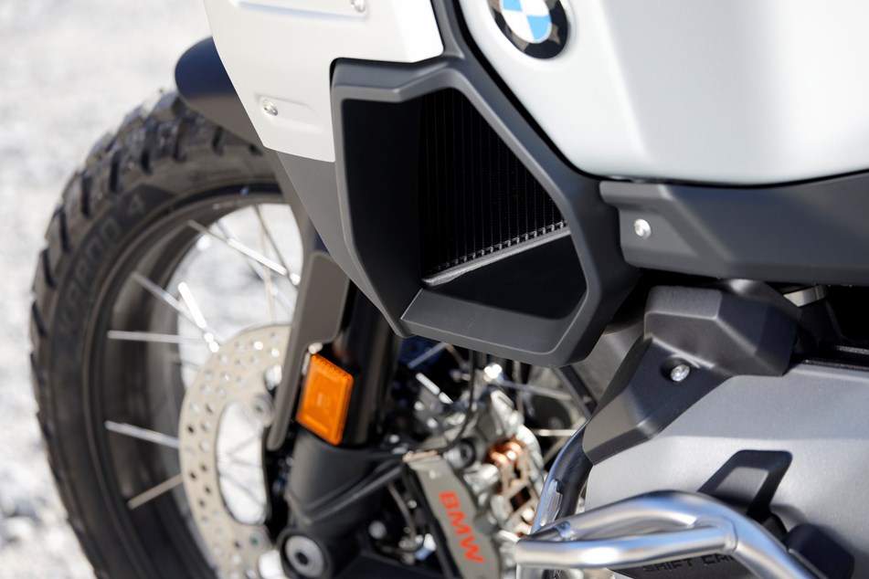 2024-on BMW R1300GS Adventure ASA Review | Sublime tech!