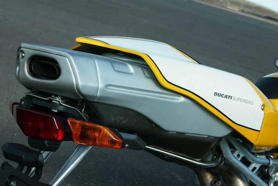 Ducati 749 exhaust