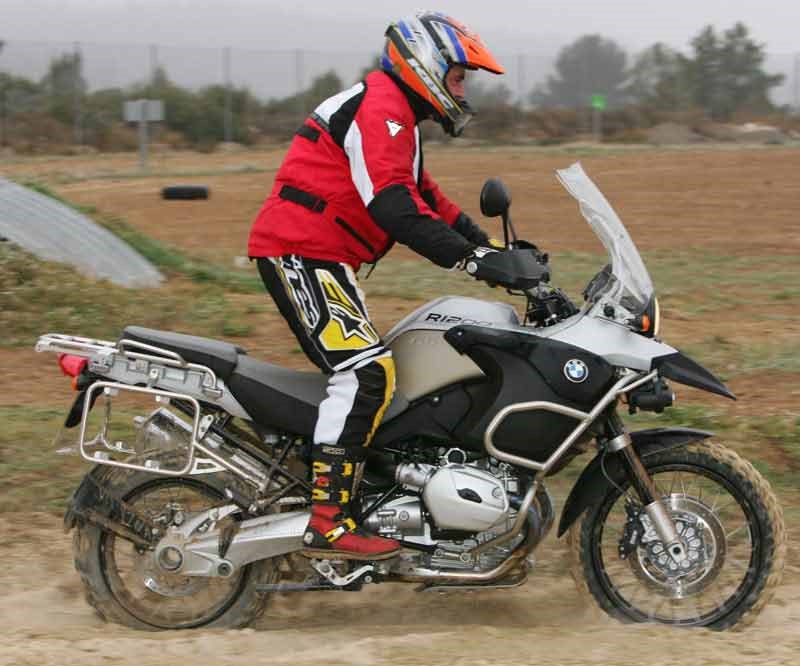 BMW R1200GS ADVENTURE (2006-2009) Motorcycle Review | MCN