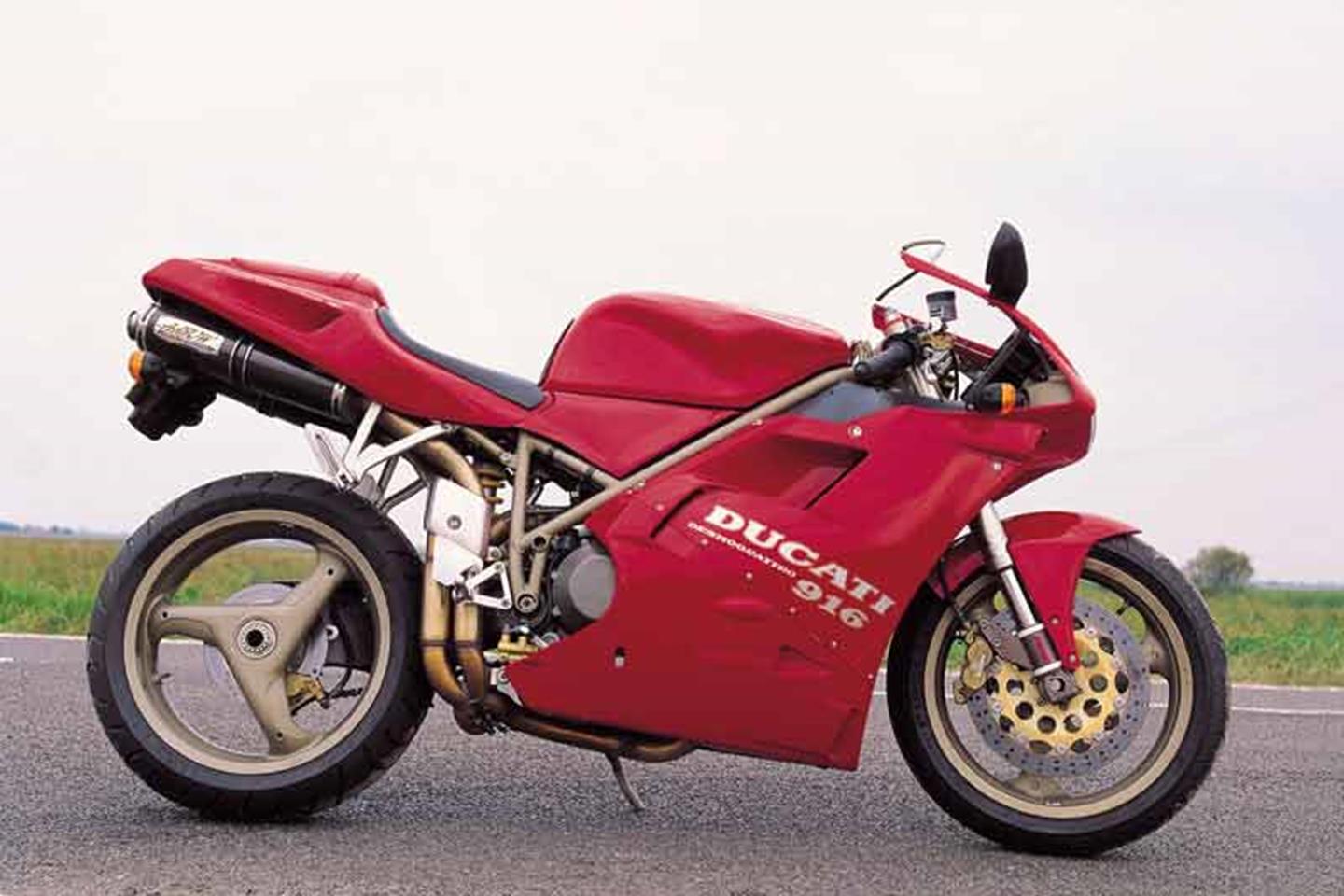 DUCATI 998 (1994-2005) Review | Speed, Specs & Prices | MCN