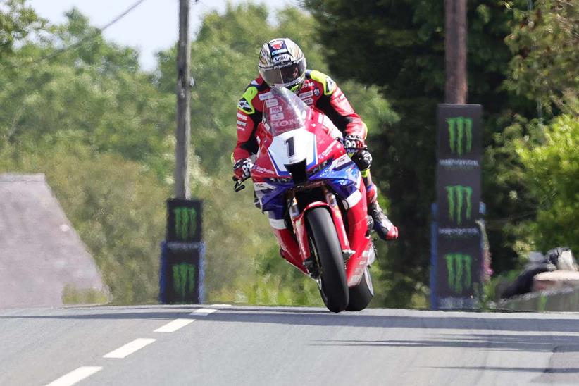 Pacemaker Press 2-6-24 Isle of Man TT 2024 - RST Superbike TT Race John McGuinness - Honda Racing UK Honda has a moment during today's RST Superbike TT Race at Ballagarey in the Isle of Man. Photo by David Maginnis/Pacemaker Press