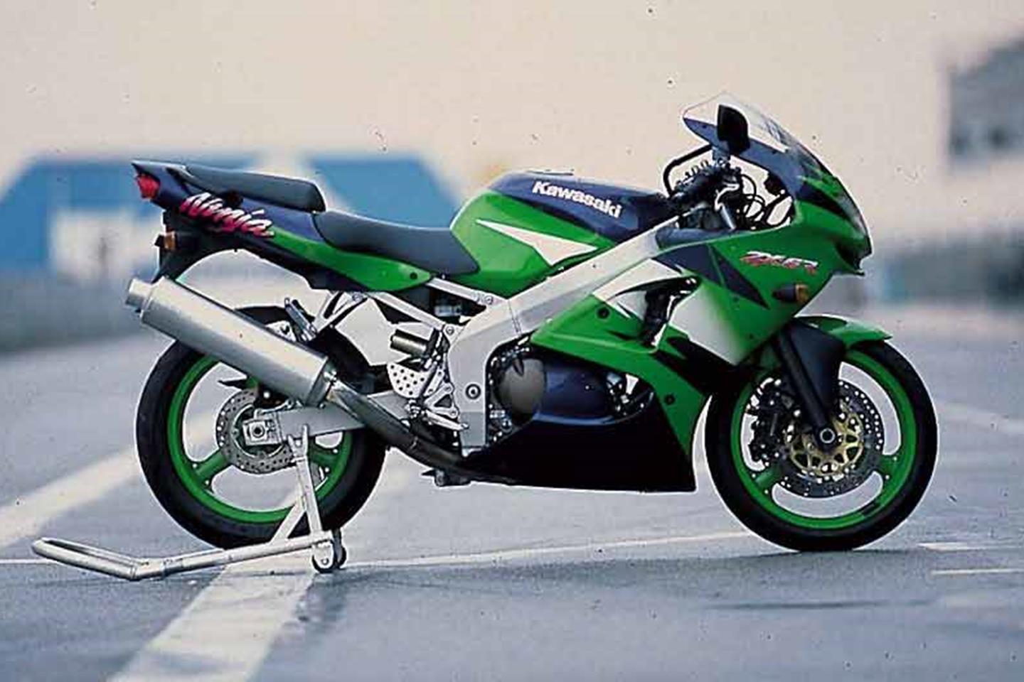 Kawasaki Zx9r Kawasaki Zx 600 Bruin KAWASAKI ZX-6R (1998-1999
