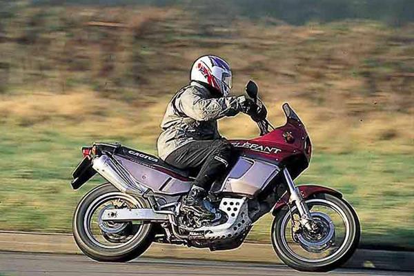 Cagiva 750/900 Elefant motorcycle review - Riding