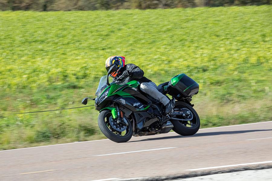 2025-on Kawasaki Ninja 1100SX SE riding with panniers fitted