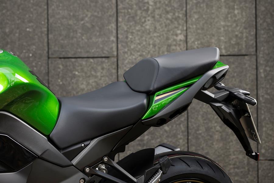 2025-on Kawasaki Ninja 1100SX SE rear pillion seat detail