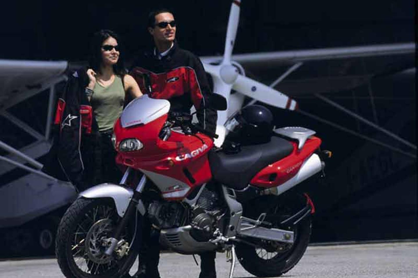 CAGIVA GRAN CANYON 900 (1998-2000) Motorcycle Review | MCN