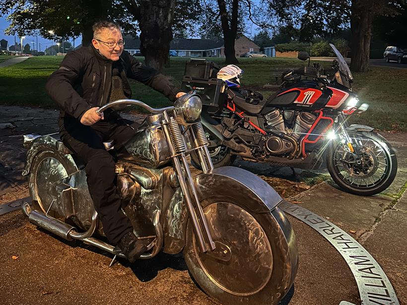 Harley-Davidson CVO Pan America at the Harley memorial statue