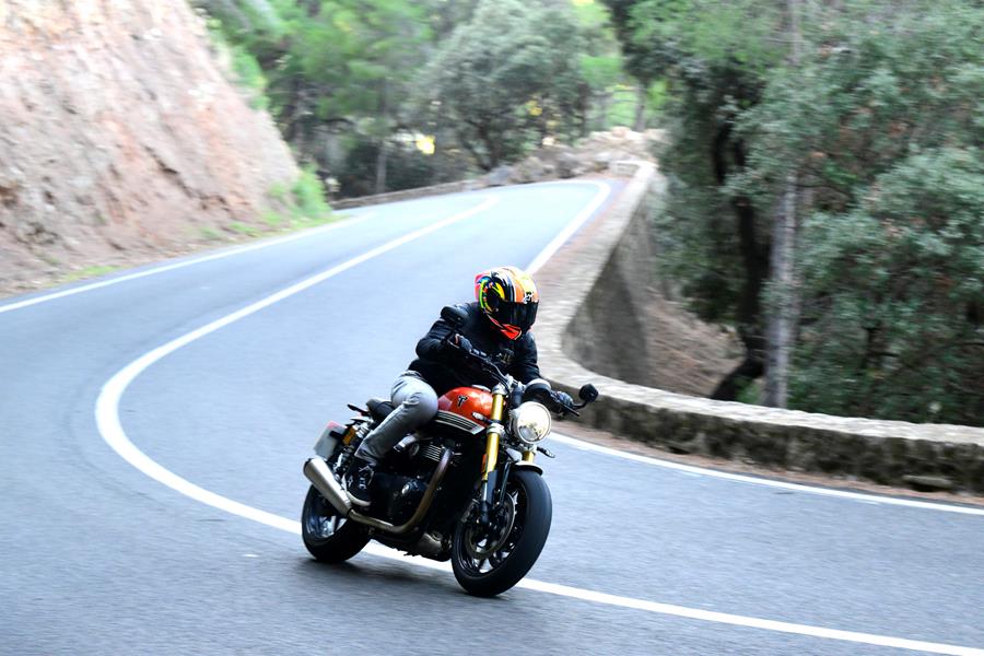 2025-on Triumph Speed Twin 1200RS riding a twisty road