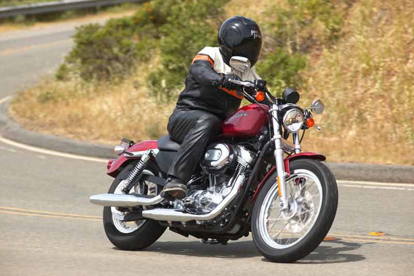 HARLEY-DAVIDSON SPORTSTER 883 (1993 - 2015) Review | MCN