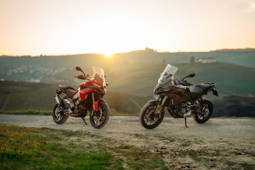 Ducati Multistrada V2 group photo