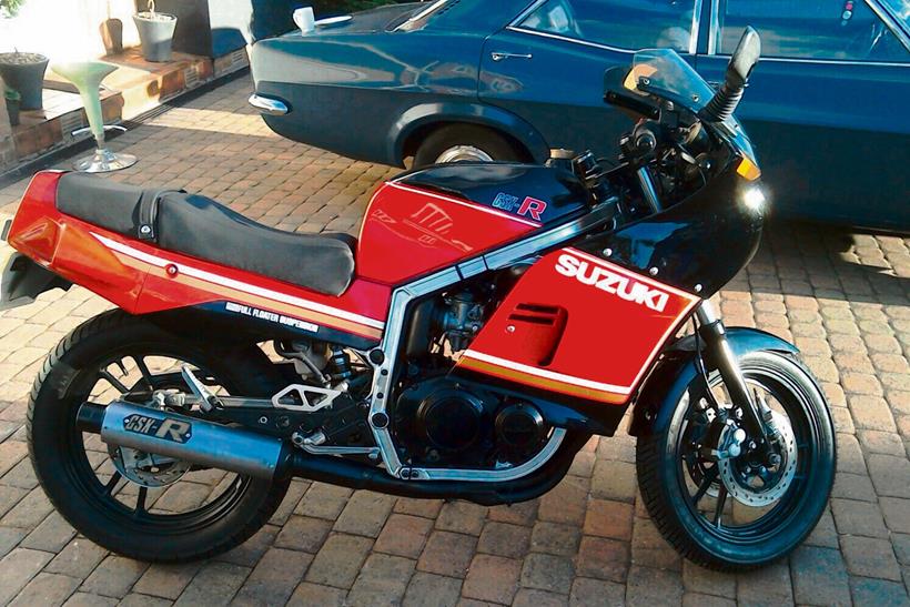 Suzuki GSX-R400