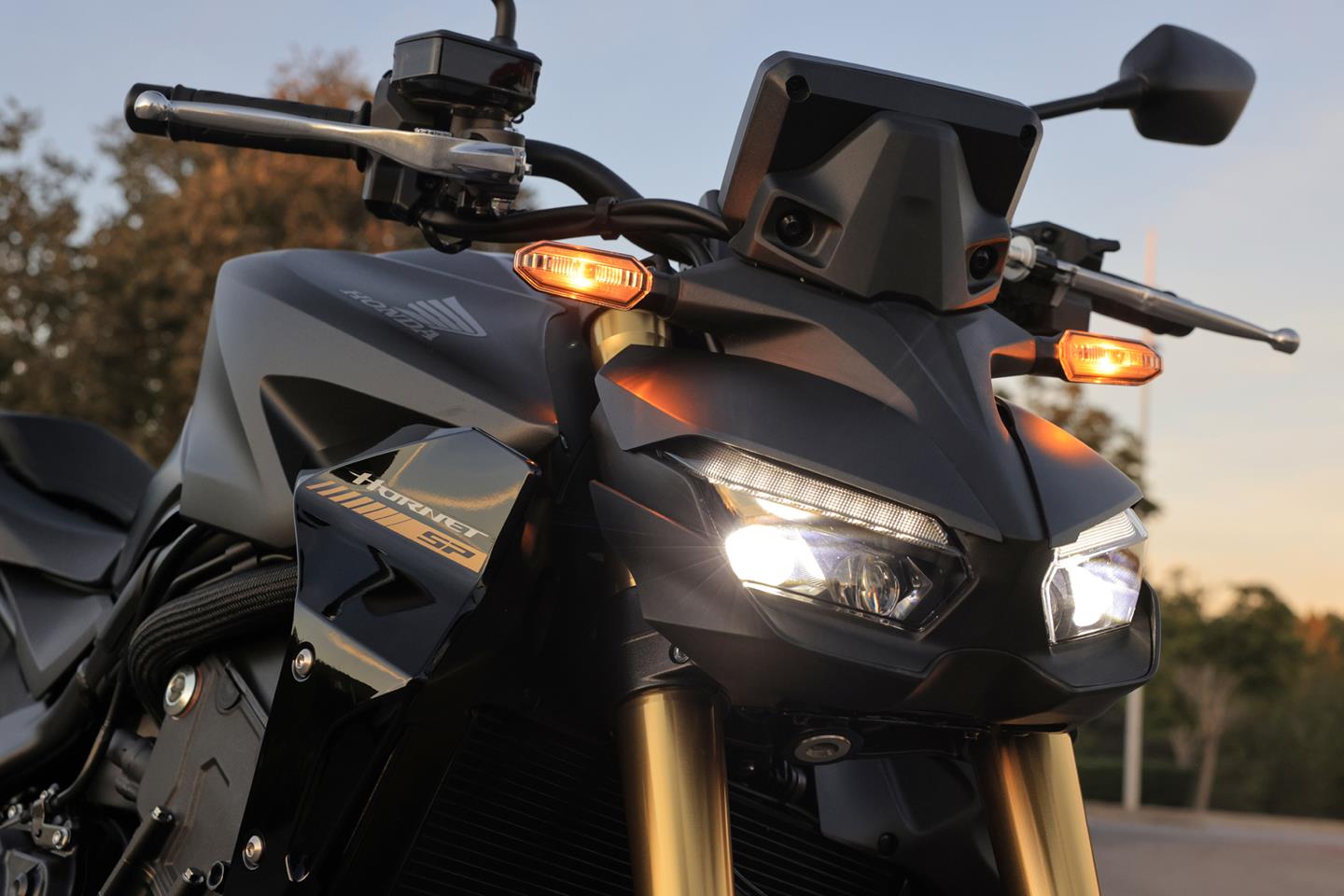 CB1000 HORNET(SP)　ピリオンシート　アルカンターラ(R) ピリオンシート(アルカンターラ(R)) (CB1000 HORNET): 純正