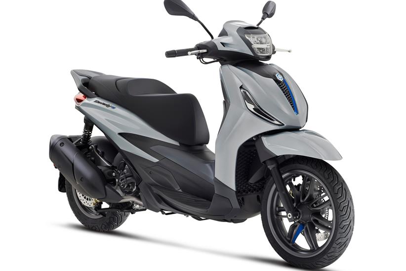 Piaggio Beverly 310 S scooter front