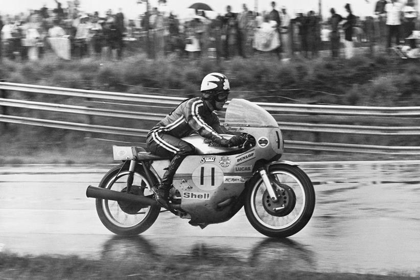 Grand Prix racer and IOM TT winner, Tommy Robb remembered