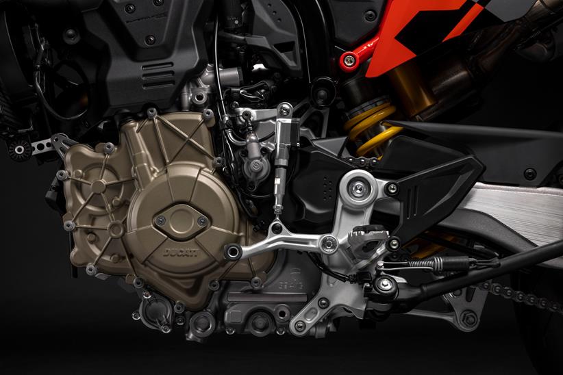 Ducati Hypermotard 698 Mono engine