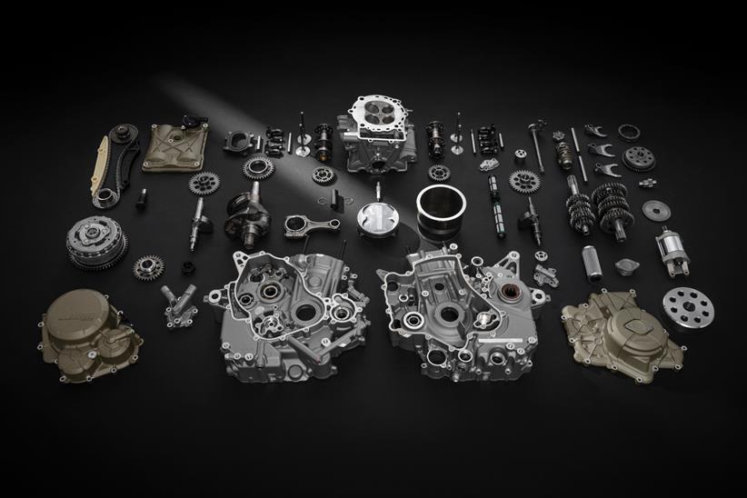 Ducati Hypermotard 698 Mono engine components