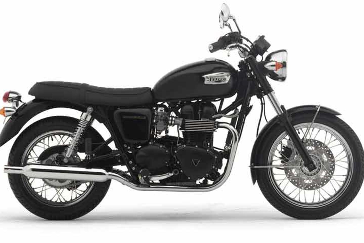 900 triumph outlet bonneville