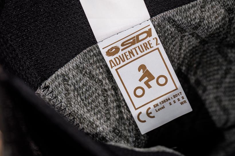 Sidi Adventure 2 CE label