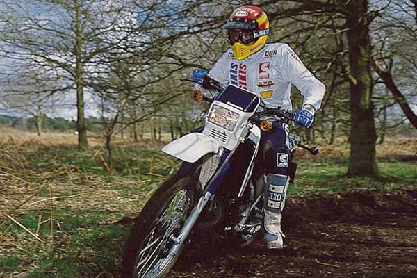 KAWASAKI KMX125 (1986-2002) Review | Specs & Prices