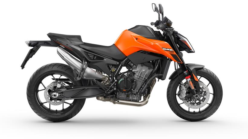 2025 KTM 790 Duke finished in orange