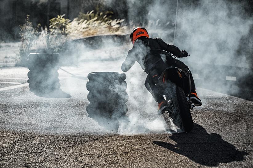 2025 KTM 790 Duke performs a burnout